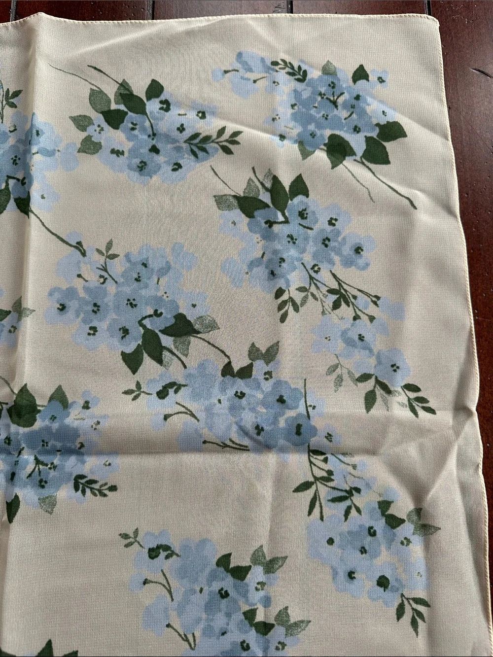 Ann Taylor LOFT soft cream